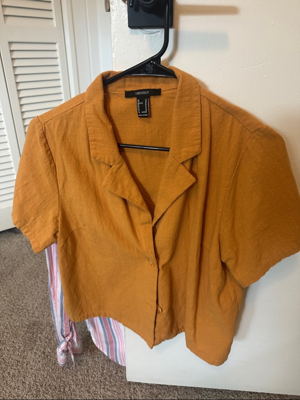 Forever 21 Mustard Button-Down Short Sleeve Shirt